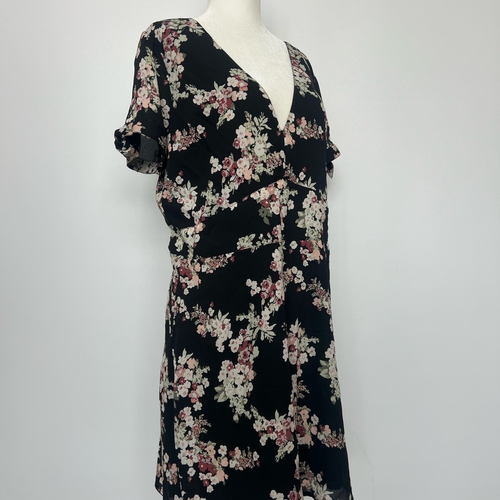 Abercrombie & Fitch Floral Black Dress Size XL